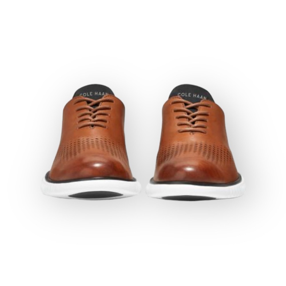 2.ZERØGRAND Laser Wingtip Oxfords